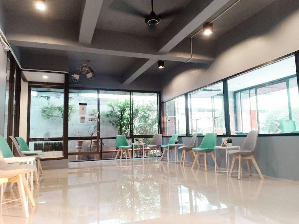 Beerapan Hotel Μπανγκόκ Εξωτερικό φωτογραφία