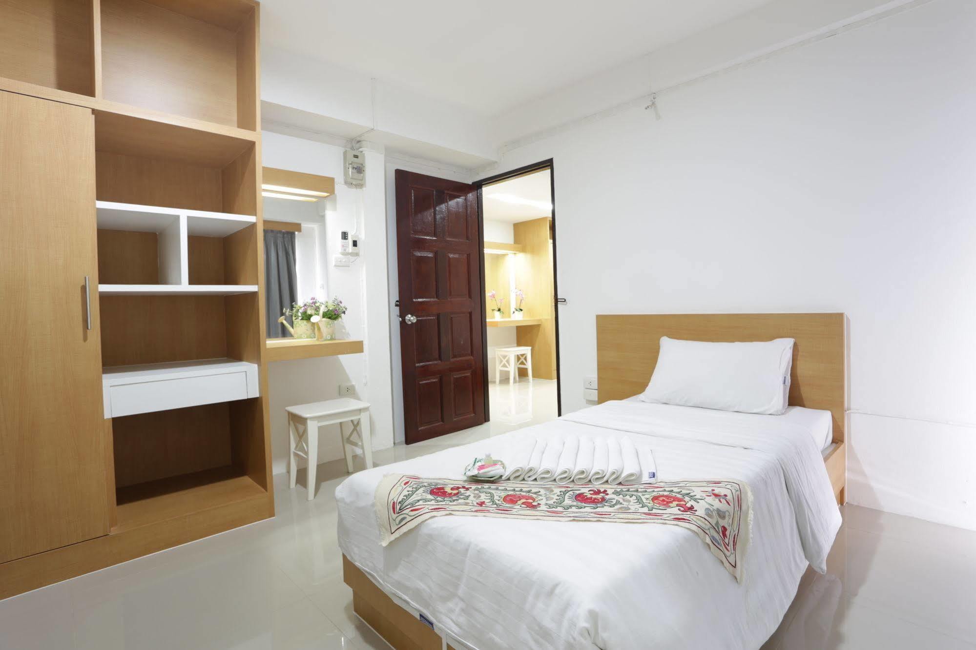 Beerapan Hotel Μπανγκόκ Εξωτερικό φωτογραφία