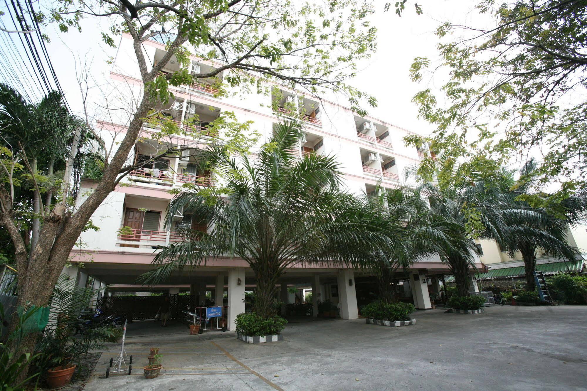 Beerapan Hotel Μπανγκόκ Εξωτερικό φωτογραφία