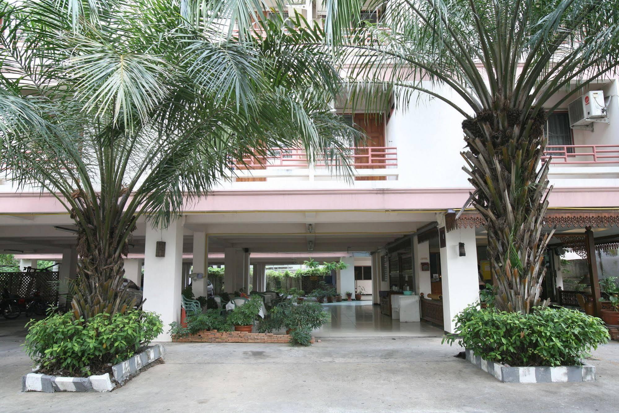 Beerapan Hotel Μπανγκόκ Εξωτερικό φωτογραφία